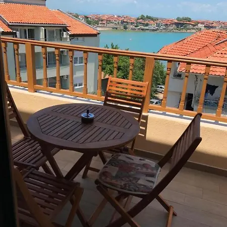 къща катерков